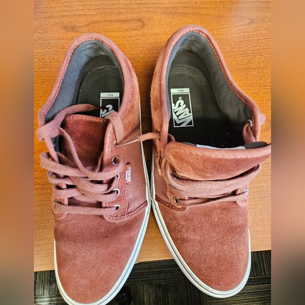 Mens Size 9 Van's Pro( orange, rust and white)
